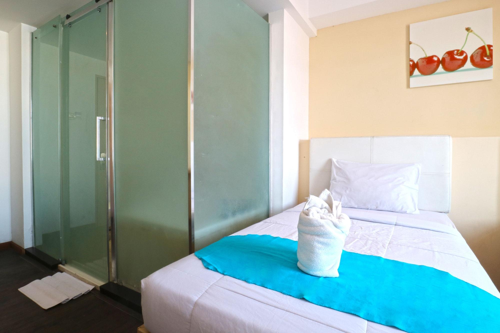 Kimono Hotel 2*