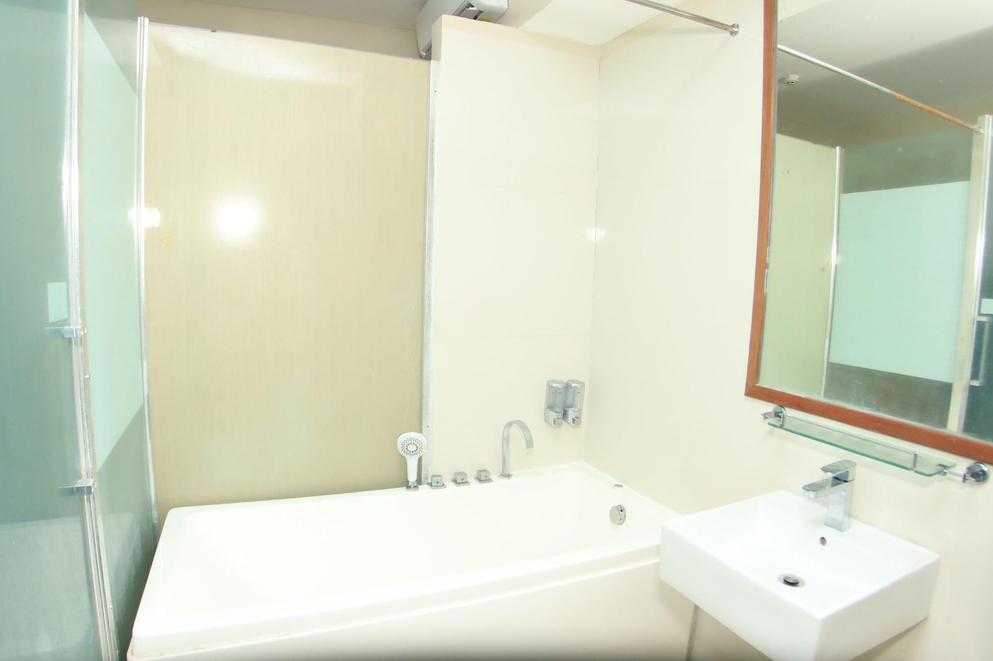 Kimono Hotel
