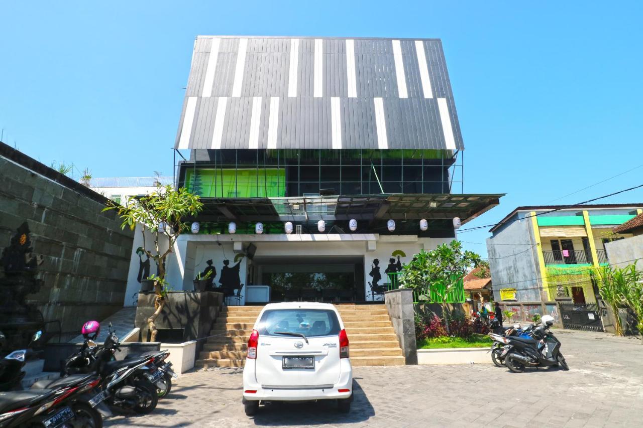 Kimono Hotel
